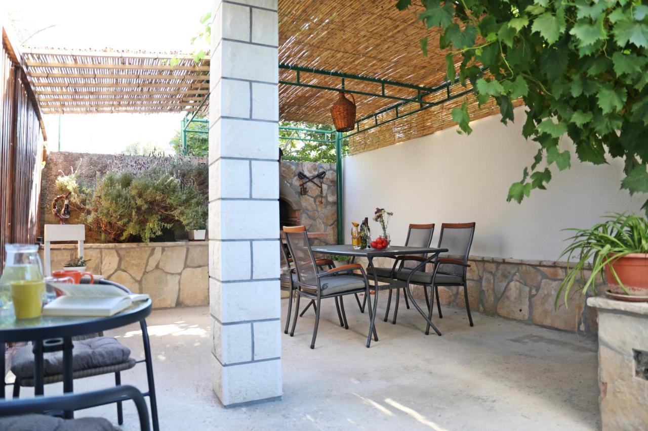 Apartment R&M Lumbarda Ngoại thất bức ảnh